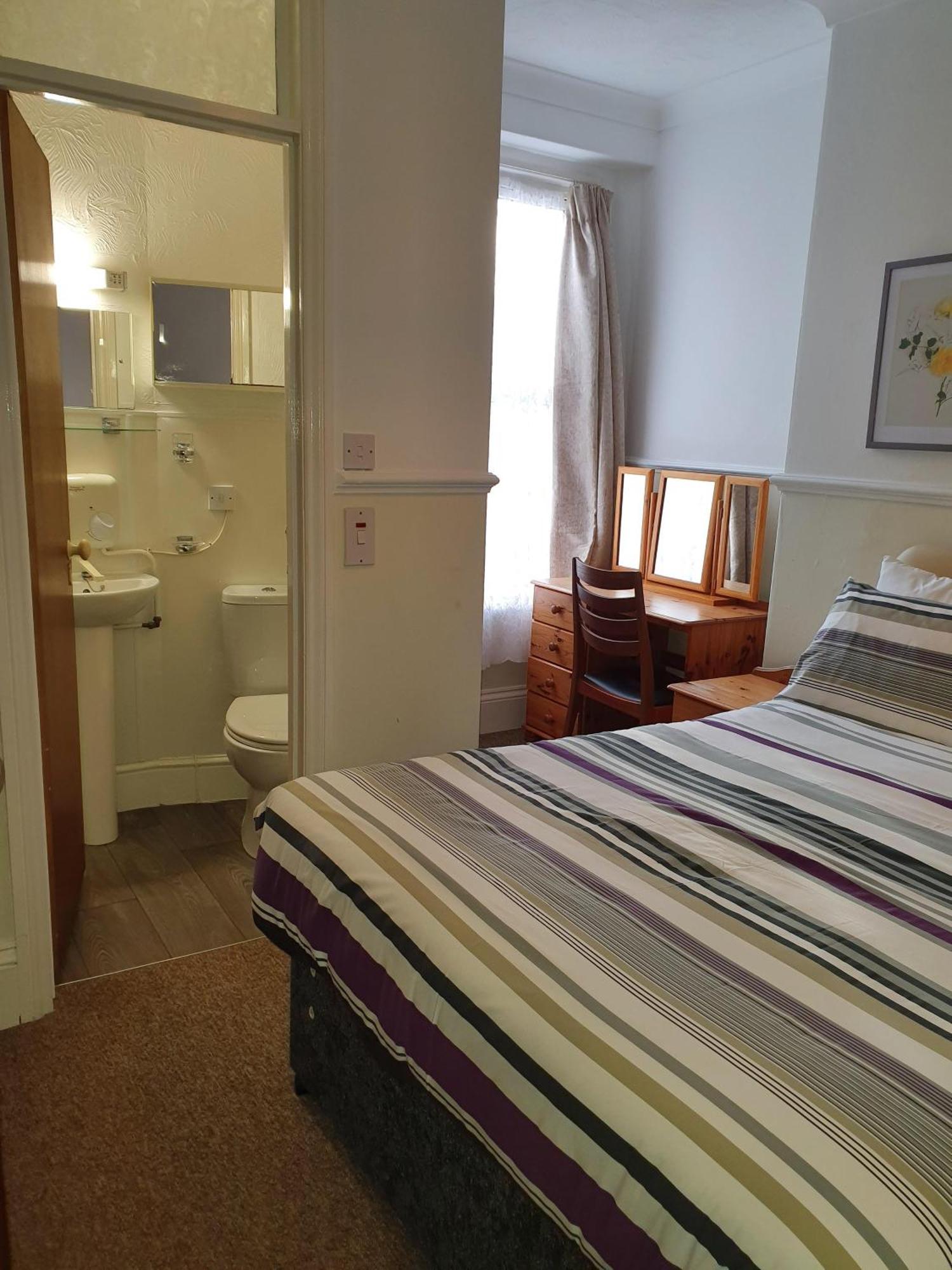 Seaford Lodge Apartments 滨海韦斯顿 客房 照片